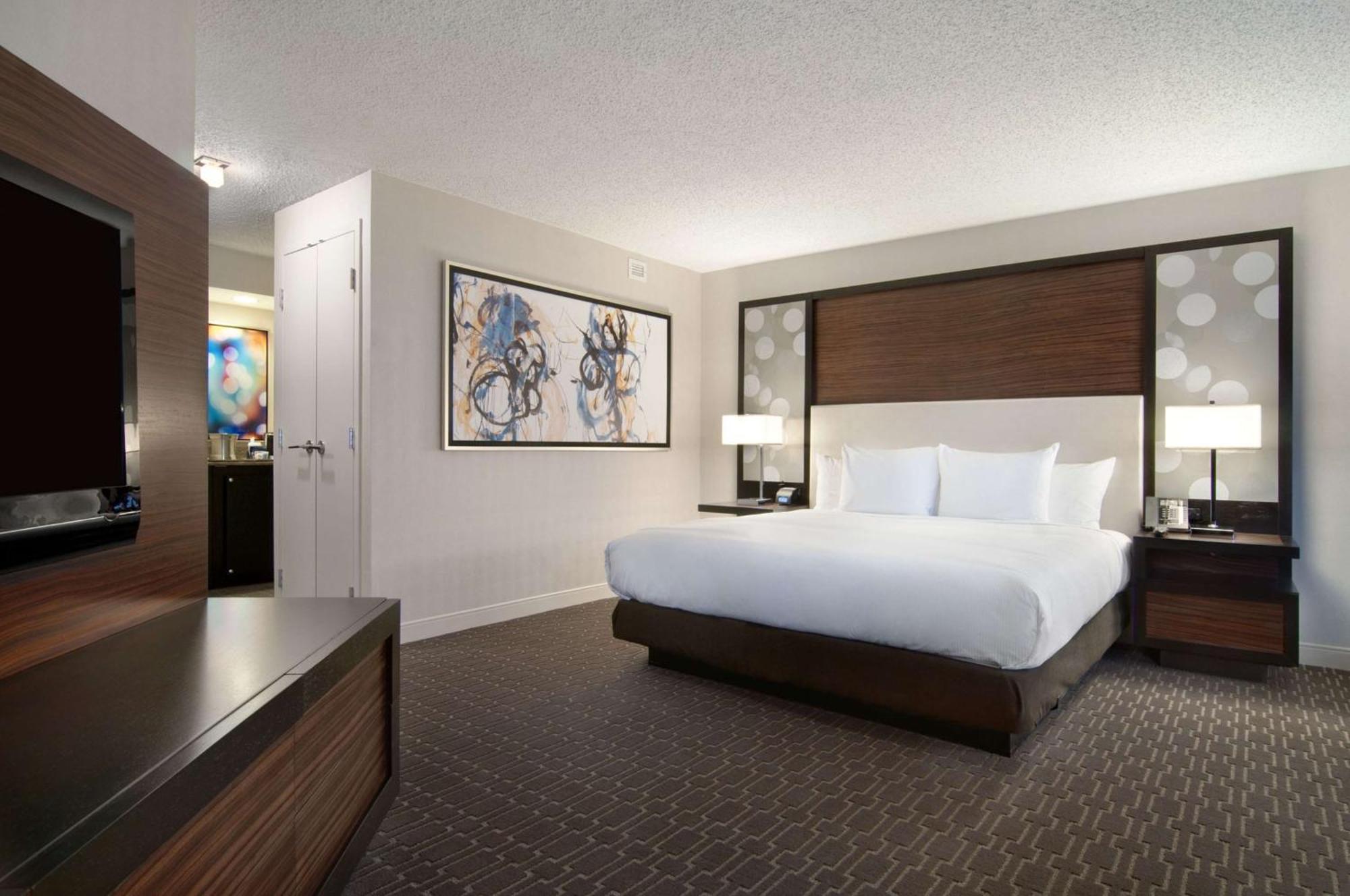 Отель Hilton Atlanta Airport Колледж Парк Экстерьер фото